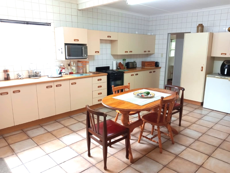 4 Bedroom Property for Sale in Vanes Estate Eastern Cape